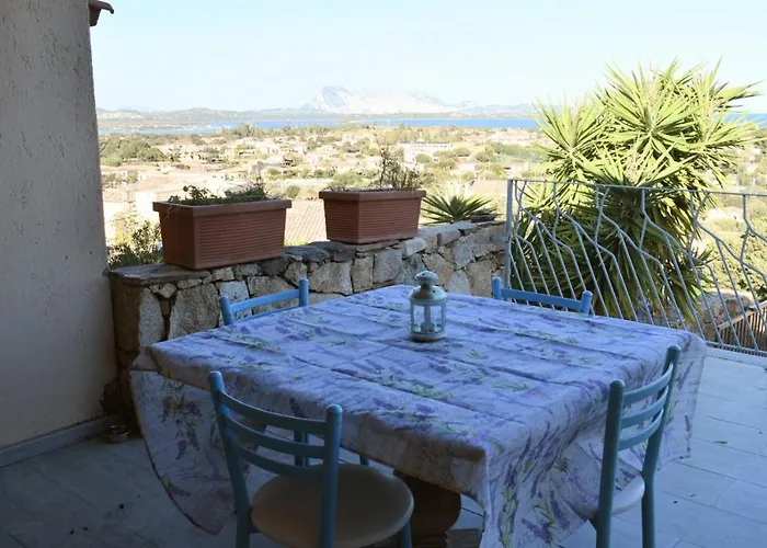 Iss Travel, Sea View Il Corbezzolo - Ground Floor With Air-condition *